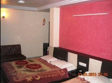 Hotel Asopalav Ambaji Bagian luar foto