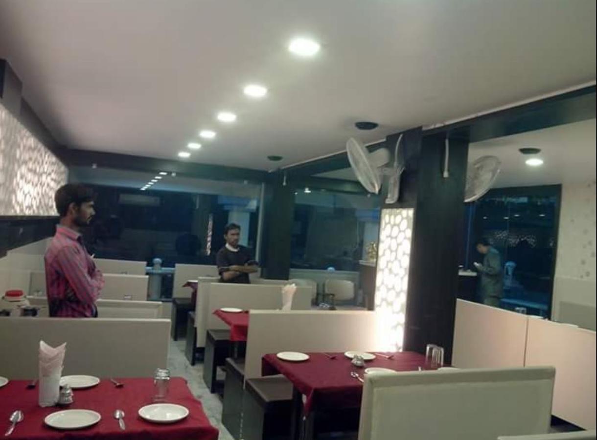 Hotel Asopalav Ambaji Bagian luar foto
